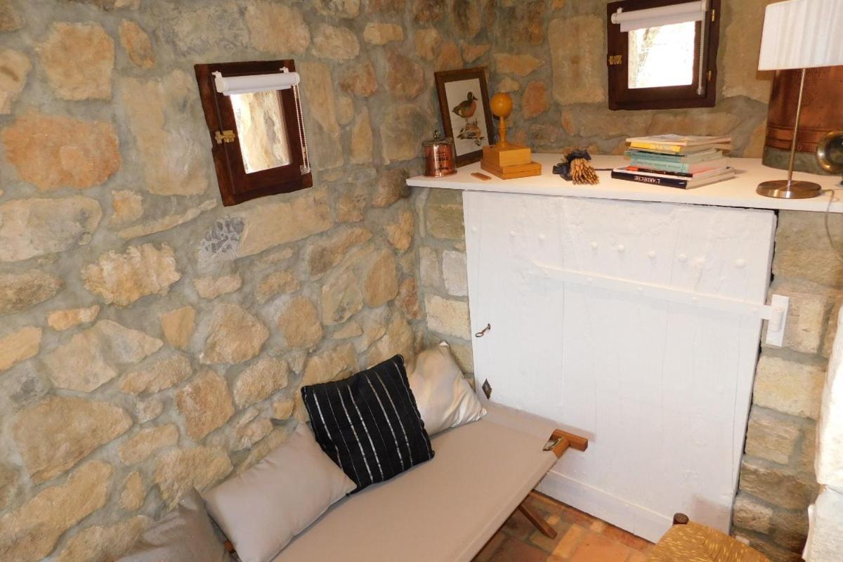 Chambre d'hôtes les Cerisiers Vesseaux Exterior foto